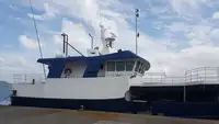 Nava de pescuit tip trauler de vânzare