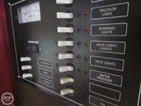 Nava de pescuit tip trauler de vânzare