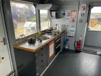 Nava container de vânzare
