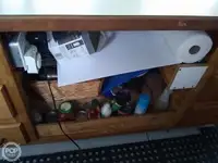 Șalupă de vânzare