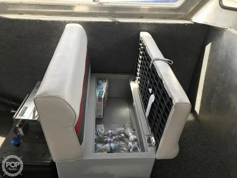 Navă de transport echipaj de vânzare