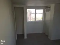 Nava de pescuit tip trauler de vânzare