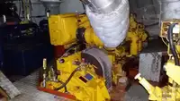 Nava de pescuit tip trauler de vânzare