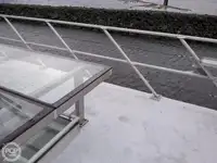 Șalupă de vânzare