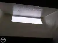 Șalupă de vânzare