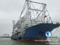 Nava de pescuit cu lansete pentru calmar de vânzare