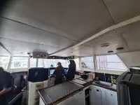 Nava de pescuit tip trauler de vânzare