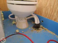 Nava de pescuit tip trauler de vânzare