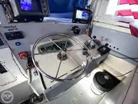Nava de pescuit tip trauler de vânzare