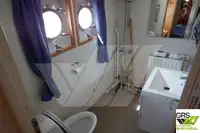 Navă de sondaj de vânzare
