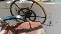 Nava de pescuit tip trauler de vânzare