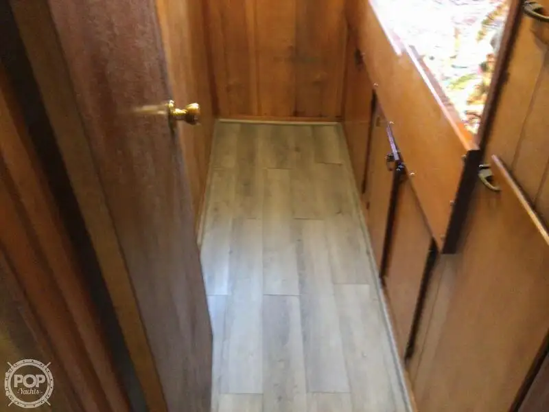 Nava de pescuit tip trauler de vânzare