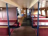 Nava de pasageri de vânzare