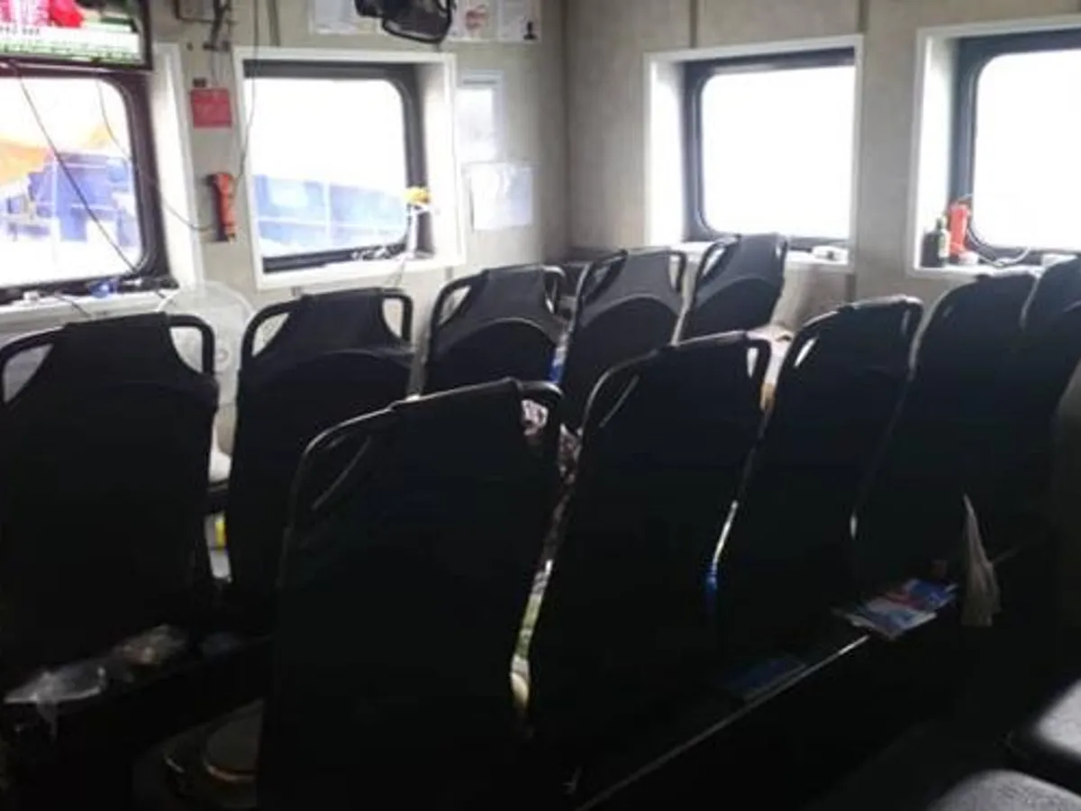 Navă de transport echipaj de vânzare