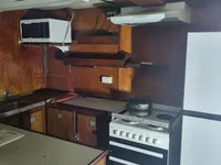 Nava de pescuit tip trauler de vânzare