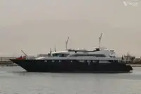 Nava de pasageri de vânzare