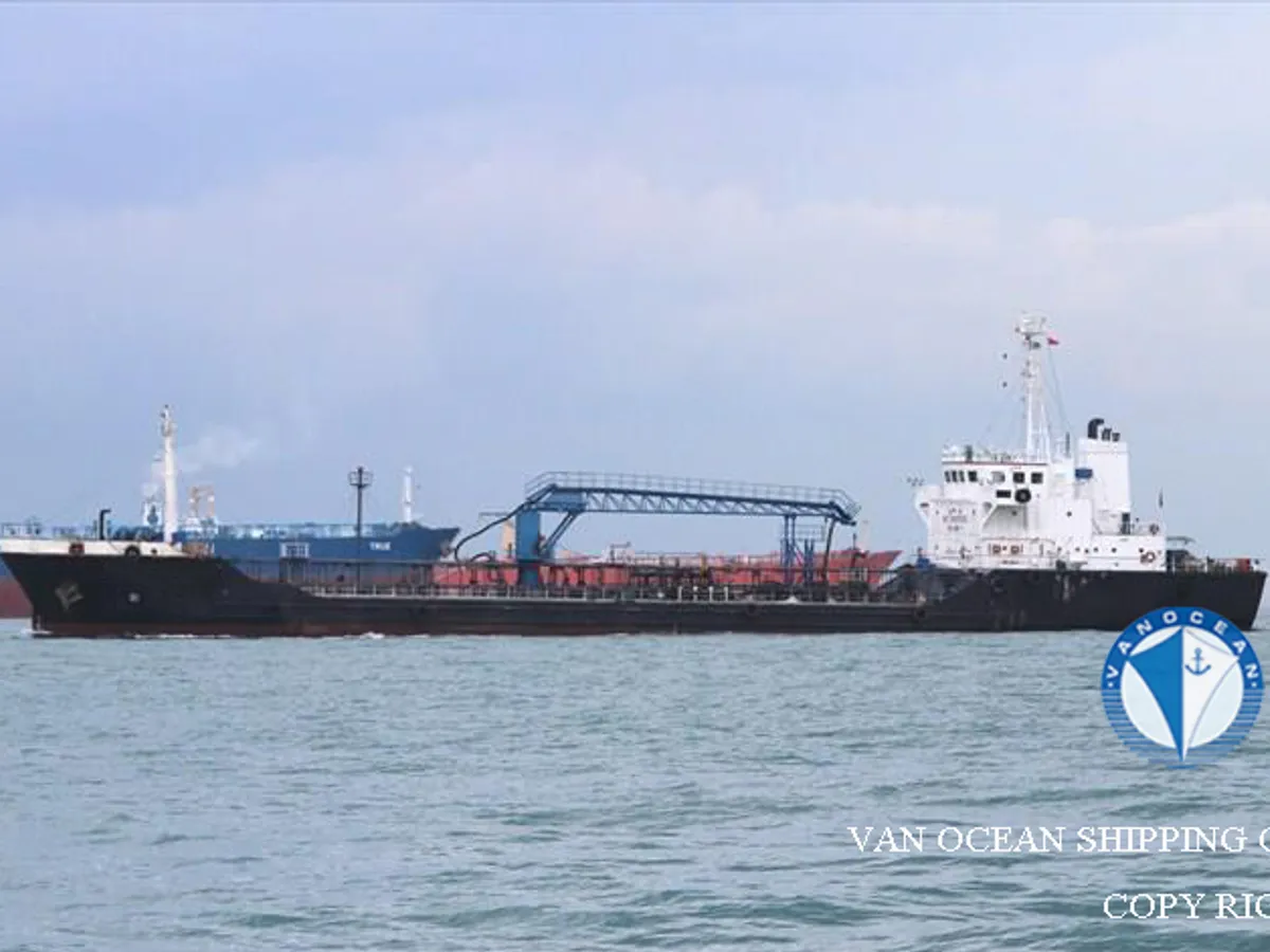 Tanc petrolier / chimic de vânzare