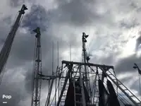 Nava de pescuit tip trauler de vânzare