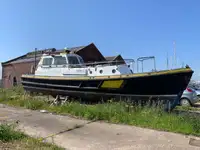 Navă pilot de vânzare