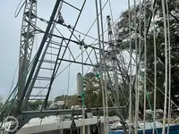 Nava de pescuit tip trauler de vânzare
