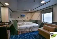 Navă de croazieră de vânzare