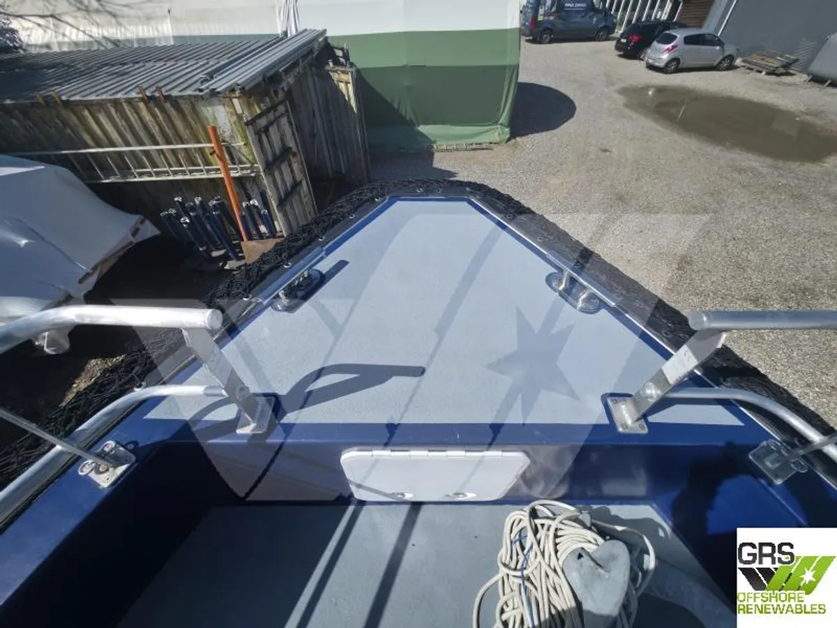 Navă pilot de vânzare