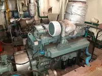 Nava de pescuit tip trauler de vânzare