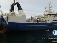 Nava de pescuit tip trauler de vânzare
