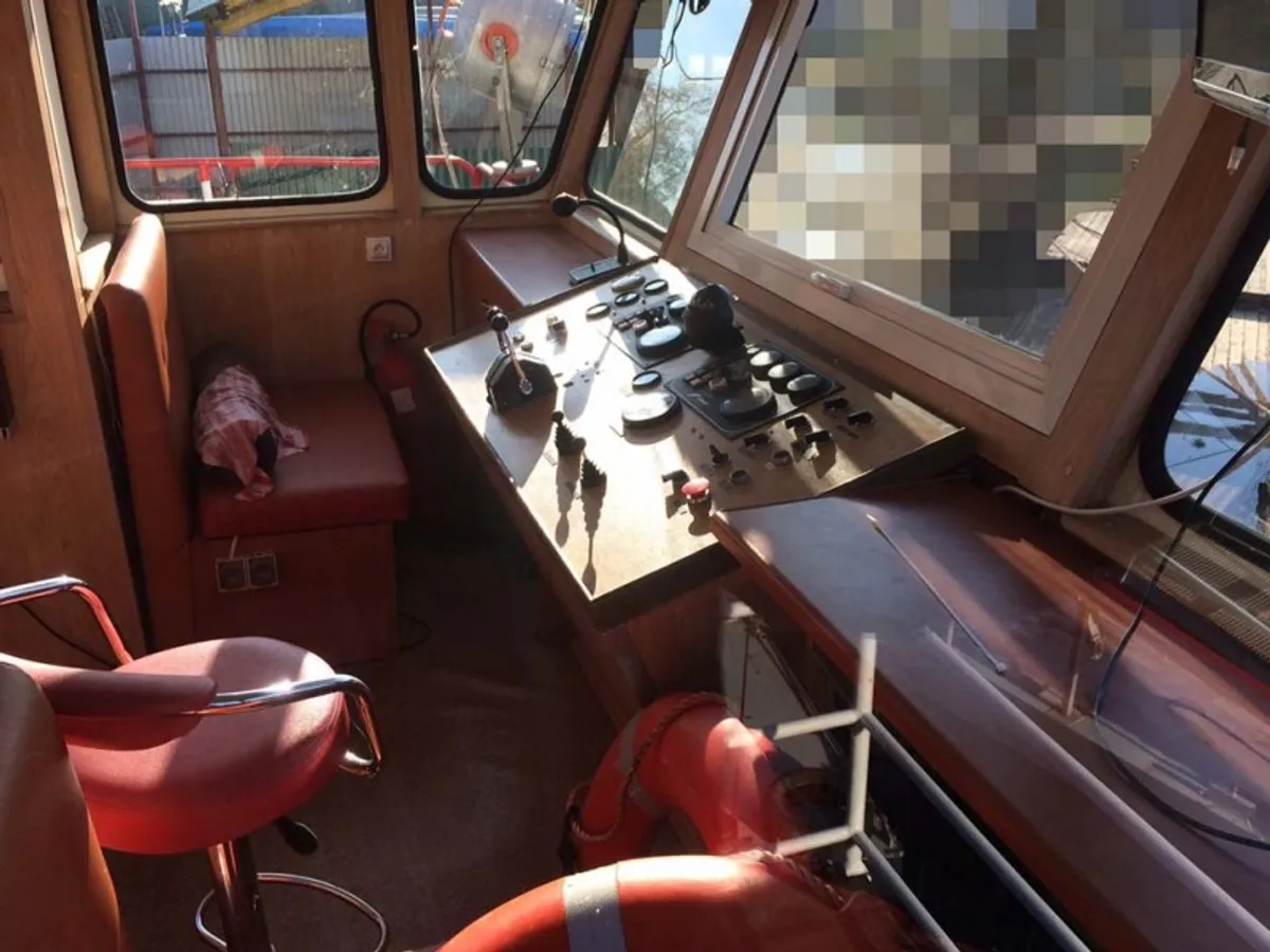 Nava container de vânzare