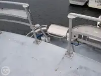 Șalupă de vânzare