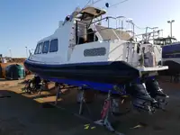 Navă cu feribotul de vânzare