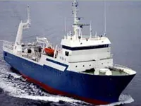 Nava de pescuit tip trauler de vânzare
