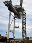 Nava de containere de vânzare