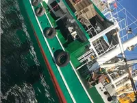 Nava de pescuit cu plase purseine de vânzare