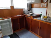 Nava de pescuit tip trauler de vânzare
