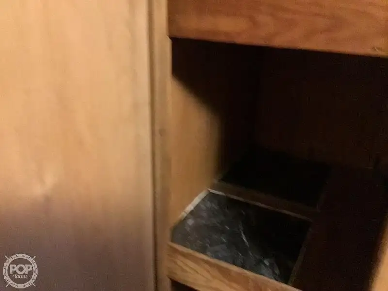 Nava de pescuit tip trauler de vânzare
