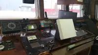 Nava de pescuit tip trauler de vânzare