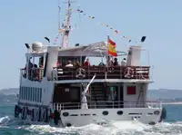 Navă cu feribotul de vânzare