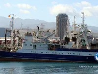 Nava de pescuit tip trauler de vânzare
