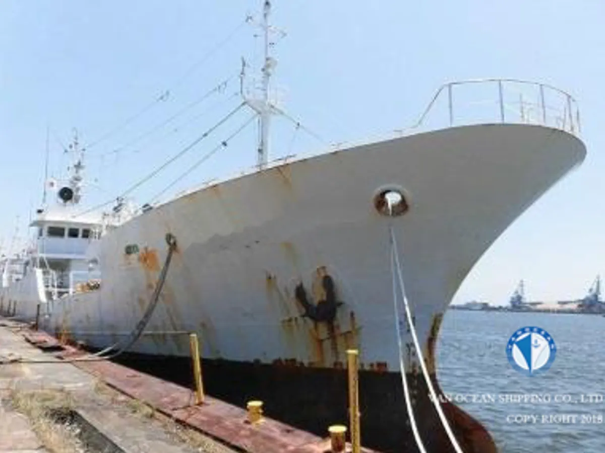 Nava de pescuit cu linii lungi de vânzare