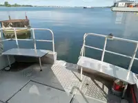Navă de transport echipaj de vânzare
