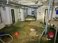 Nava de pescuit tip trauler de vânzare