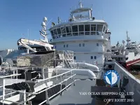 Nava de pescuit tip trauler de vânzare