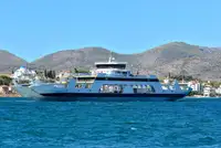 Navă cu feribotul de vânzare