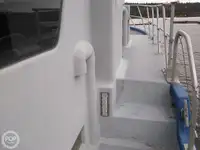 Șalupă de vânzare