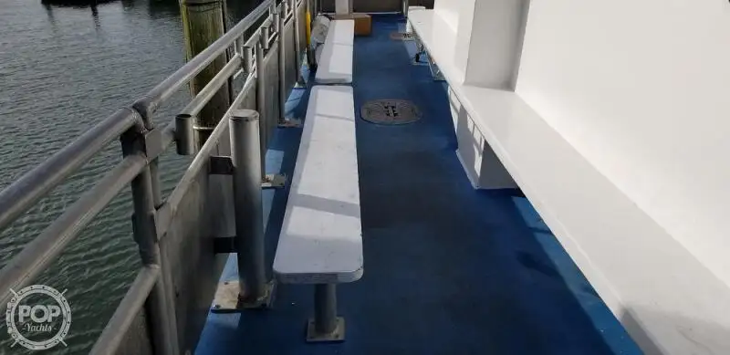 Catamaran de vânzare