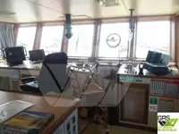 Ambarcațiune de debarcare, cu rezervoare de vânzare