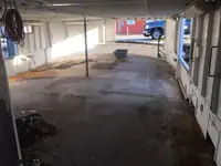 Nava de pescuit tip trauler de vânzare