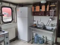 Barjă de vânzare