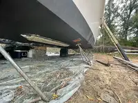 Nava de pescuit tip trauler de vânzare